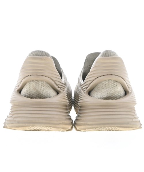 HOKA ONE ONE（ホカオネオネ）スニーカー ベージュ サイズ:27cm メンズ/2200710702043