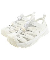HOKA ONE ONE サンダル