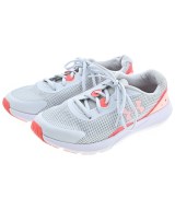 UNDER ARMOUR スニーカー