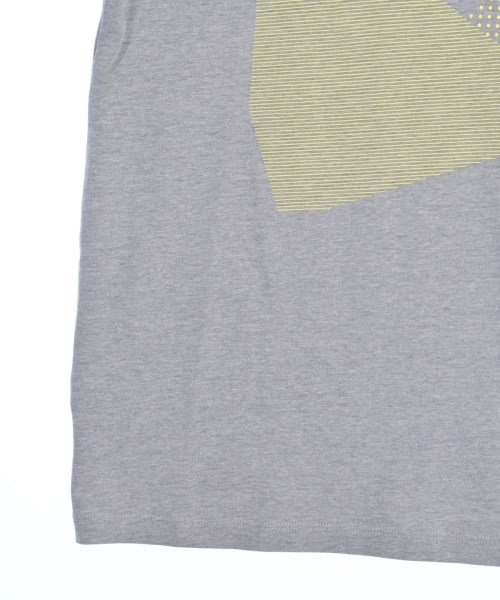 UNDER ARMOUR（アンダーアーマー）Tシャツ・カットソー グレー サイズ:SM レディース/2200697735027