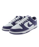 NIKE スニーカー