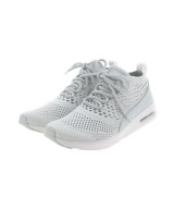 NIKE スニーカー