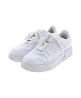 NIKE スニーカー