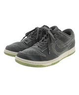 NIKE スニーカー