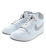 NIKE スニーカー