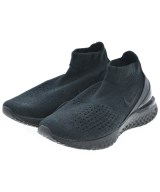 NIKE スニーカー