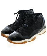 NIKE スニーカー