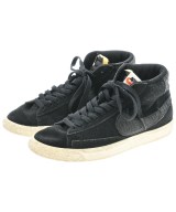 NIKE スニーカー