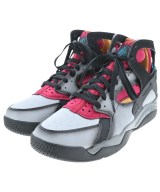 NIKE スニーカー