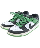 NIKE スニーカー