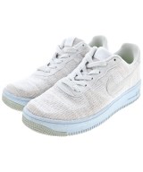 NIKE スニーカー