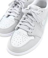 NIKE（ナイキ）スニーカー グレー サイズ:26cm メンズ/2200506373037