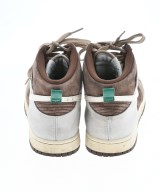NIKE（ナイキ）スニーカー 茶 サイズ:28cm メンズ/2200492781021