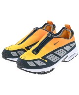 NIKE スニーカー