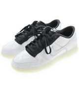 NIKE スニーカー