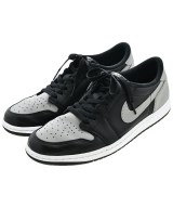 NIKE スニーカー
