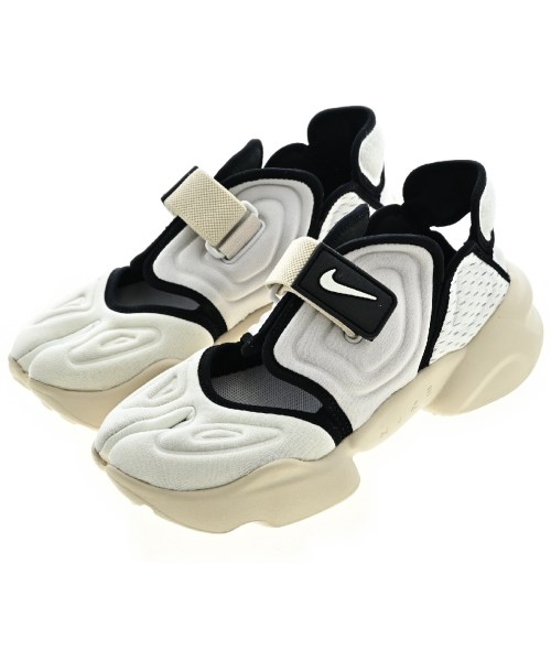NIKE(ナイキ)スニーカー 白 サイズ:23cm/2200498042034