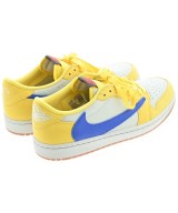 NIKE（ナイキ）スニーカー 黄 サイズ:28cm メンズ/2200502211678