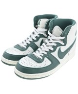 NIKE（ナイキ）スニーカー 緑 サイズ:28cm メンズ/2200541402020