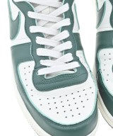 NIKE（ナイキ）スニーカー 緑 サイズ:28cm メンズ/2200541402020