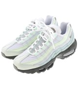 NIKE スニーカー