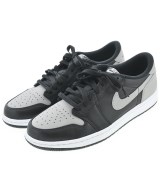 NIKE スニーカー