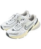 NIKE スニーカー