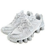 NIKE スニーカー