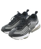 NIKE スニーカー