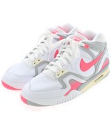 NIKE スニーカー