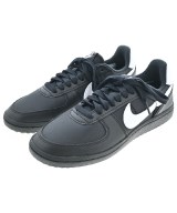 NIKE スニーカー