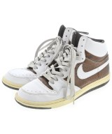 NIKE スニーカー