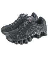 NIKE スニーカー