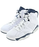 NIKE スニーカー