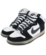 NIKE スニーカー