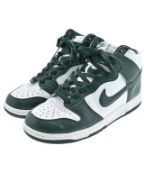 NIKE スニーカー