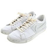 NIKE スニーカー
