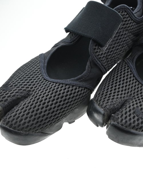 NIKE（ナイキ）スニーカー 黒 サイズ:28cm メンズ/2200634671012