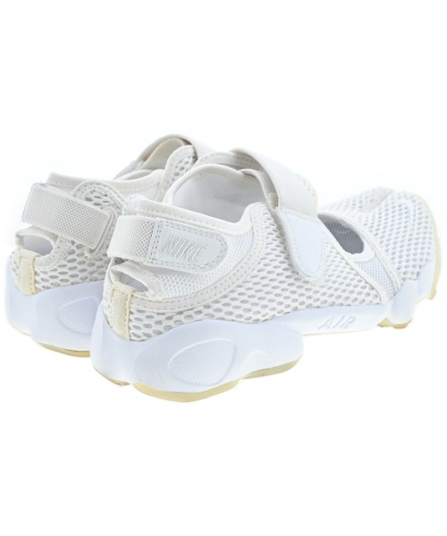 NIKE（ナイキ）スニーカー 白 サイズ:24cm レディース/2200620721158