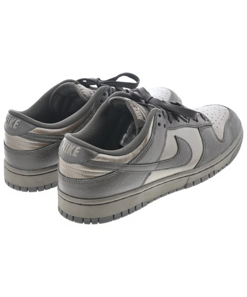 NIKE（ナイキ）スニーカー 茶 サイズ:27.5cm メンズ/2200615238050