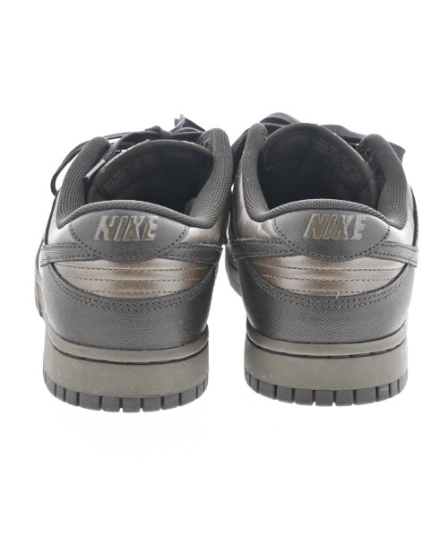 NIKE（ナイキ）スニーカー 茶 サイズ:27.5cm メンズ/2200615238050