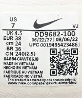 NIKE（ナイキ）スニーカー 白 サイズ:24cm レディース/2200633122041