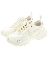 NIKE スニーカー
