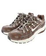 NIKE スニーカー