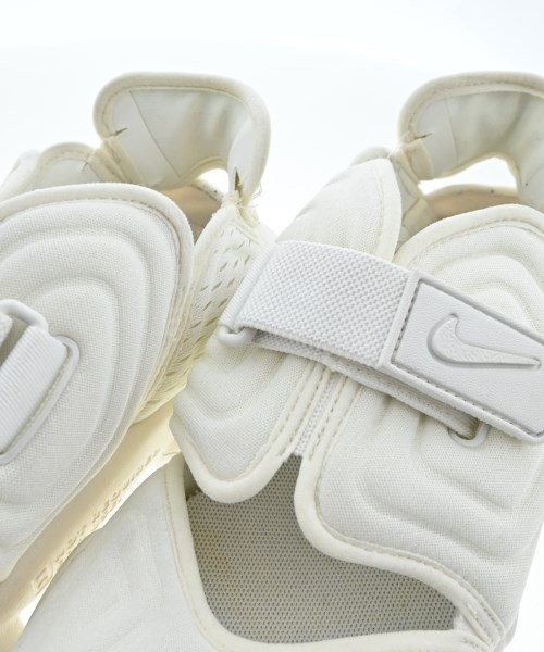 NIKE（ナイキ）スニーカー 白 サイズ:24.5cm レディース/2200635830029