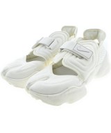 NIKE スニーカー