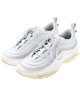 NIKE スニーカー