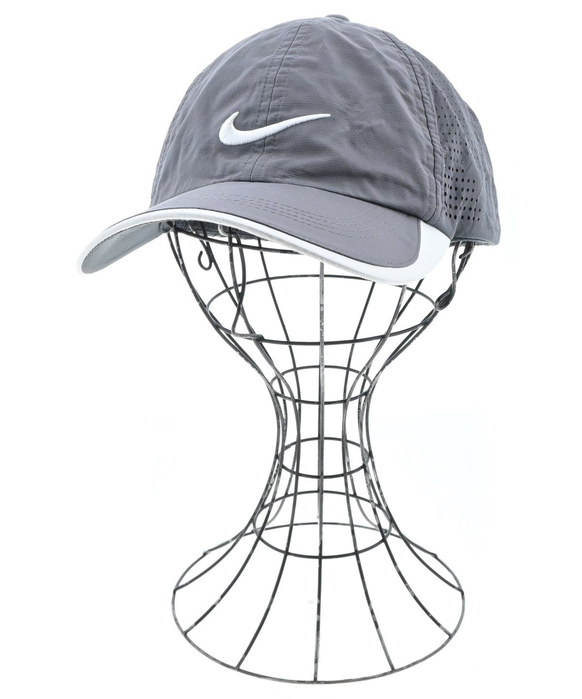 NIKE（ナイキ）キャップ グレー サイズ:ONE メンズ/2200636571013