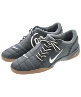 NIKE スニーカー