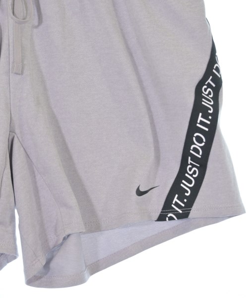 NIKE（ナイキ）ショートパンツ グレー サイズ:L レディース/2200621859065